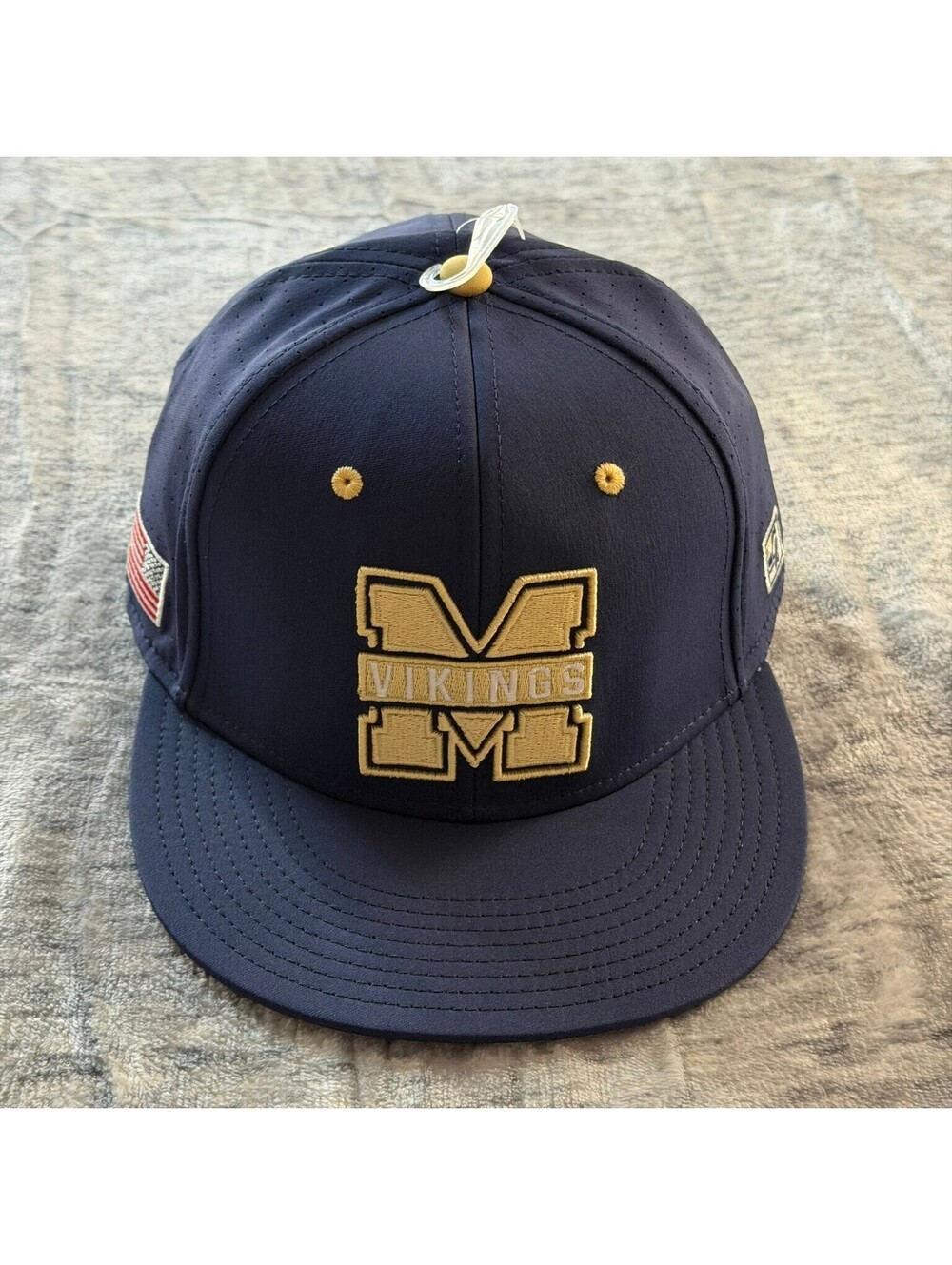 Vikings The Game PRO GP521 Men's L Navy Gold Fitted Baseball Hat USA Flag